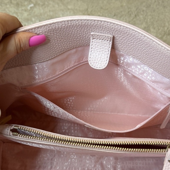 NWOT Kate Spade Pink Tote with Black Bow Accents - Picture 12 of 14